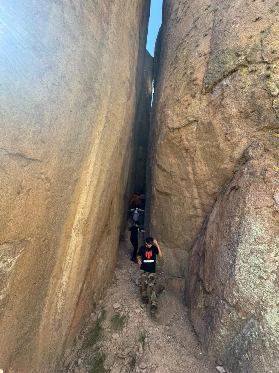 Cañón de rocas gigantes